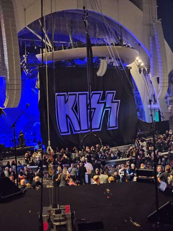 Hollywood Bowl, section: E, row: 11, seat: 13