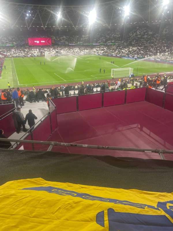 London Stadium, section: 218, row: 33, seat: 104