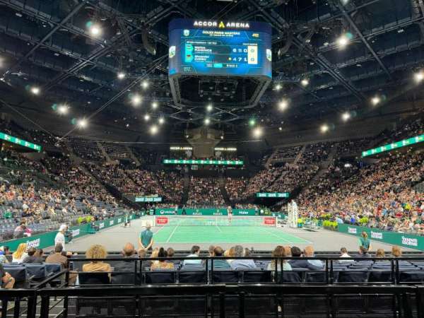 Accor Arena, section: Gradin J, row: 32, seat: 28