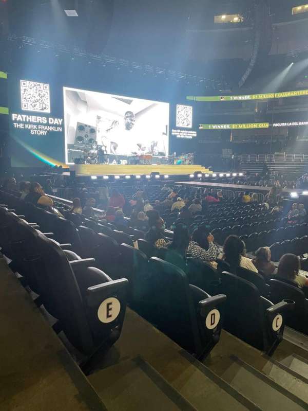 Honda Center, section: 208, row: F, seat: 14