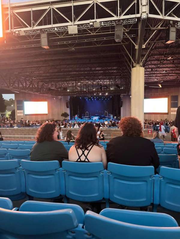 Truliant Amphitheater, section: 12, row: G, seat: 5