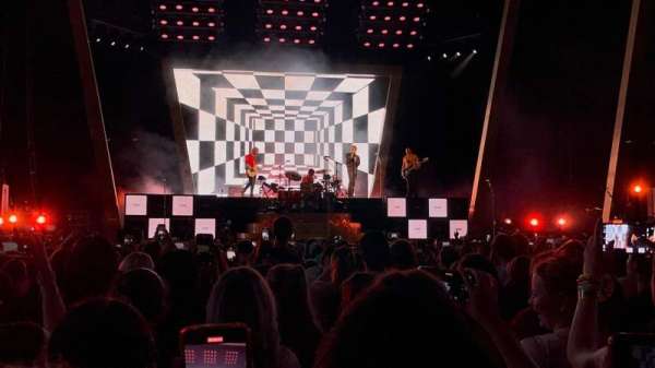 Ameris Bank Amphitheatre, section: Orch 2, row: M, seat: 27