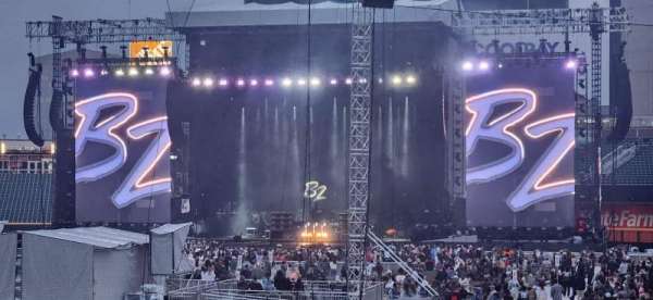 Truist Park, section: 123, row: 11, seat: 4