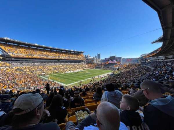 Acrisure Stadium, section: 228, row: M, seat: 14