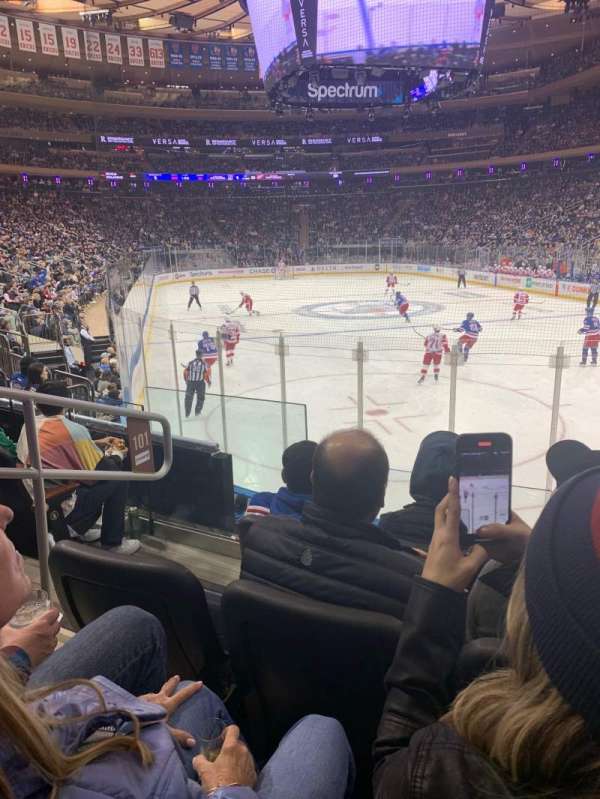 Madison Square Garden, section: 101, row: 9, seat: 3