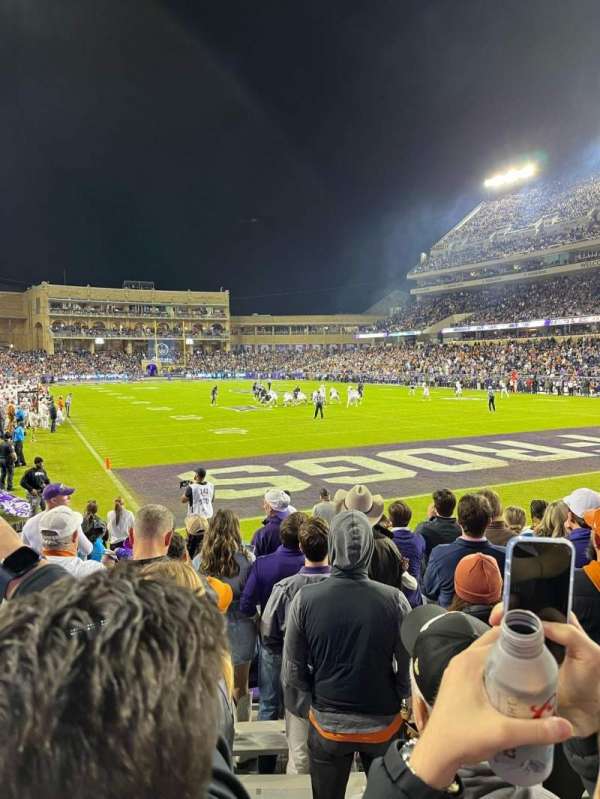 Amon G. Carter Stadium, section: 118, row: G