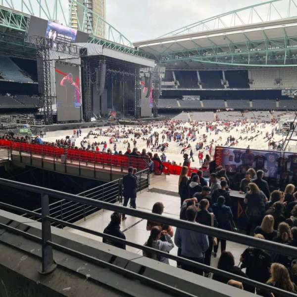 Marvel Stadium, section: L2-37, row: B, seat: 61