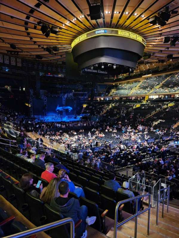 Madison Square Garden, section: 120, row: 14, seat: 1