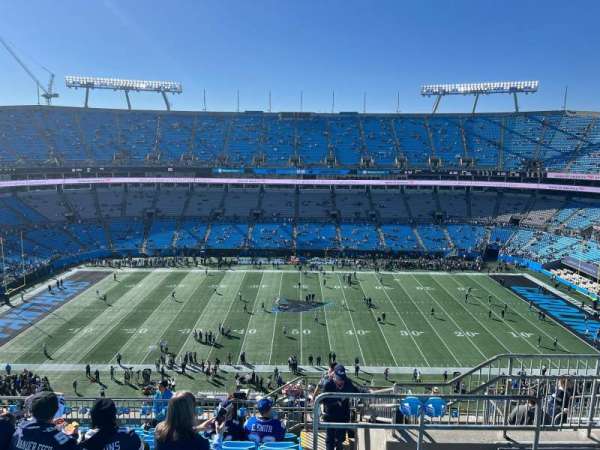 Bank of America Stadium, section: 515, row: 9, seat: 5