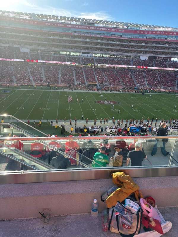 Levi's Stadium, section: C218, row: 9, seat: 9