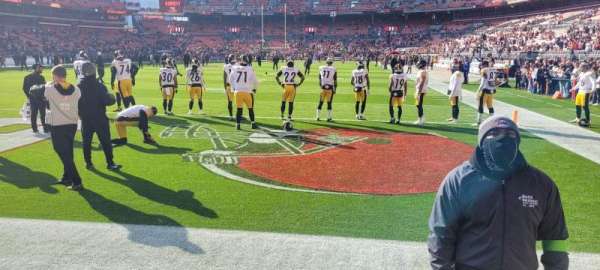 Huntington Bank Field, section: FIeld, row: 1, seat: 3