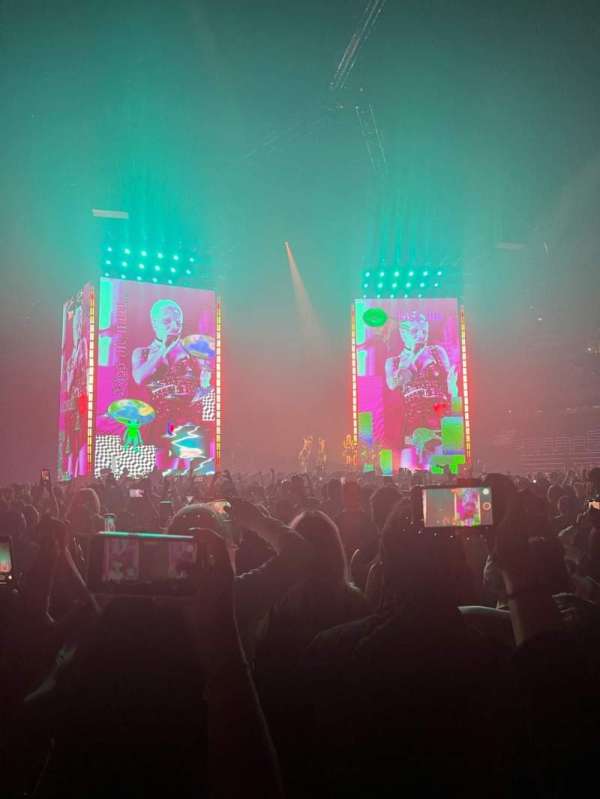 Honda Center, section: 103, row: 22, seat: 8