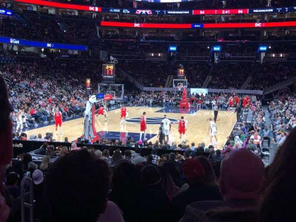 Capital One Arena, section: 118, row: M, seat: 3