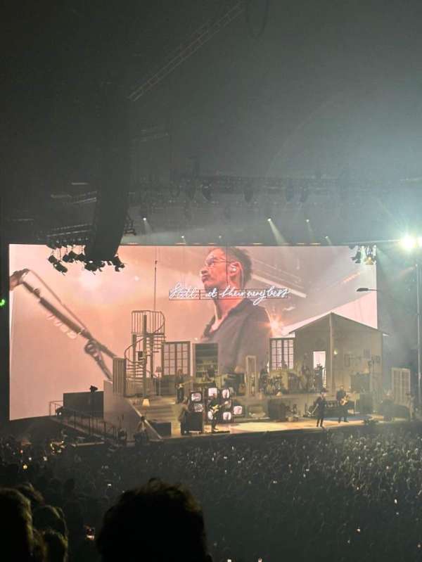 Centre Bell, section: 122, row: O, seat: 6