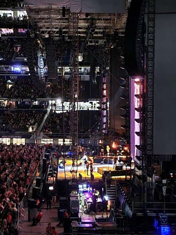 U.S. Bank Stadium, section: 106, row: 29, seat: 22