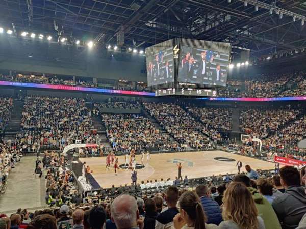 LDLC Arena, section: 201, row: M, seat: 24