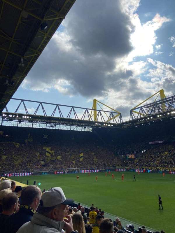 Signal Iduna Park, section: 43, row: 7, seat: 17
