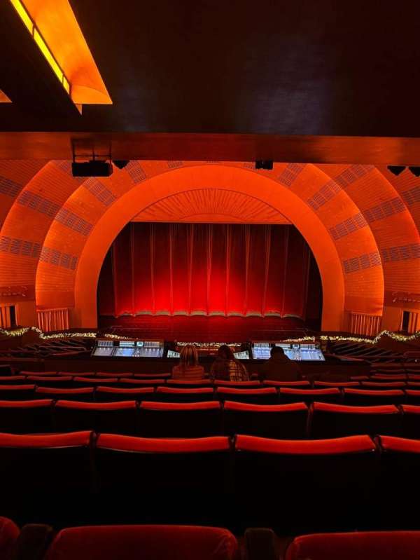 Radio City Music Hall, section: Orchestra 4, row: J, seat: 409