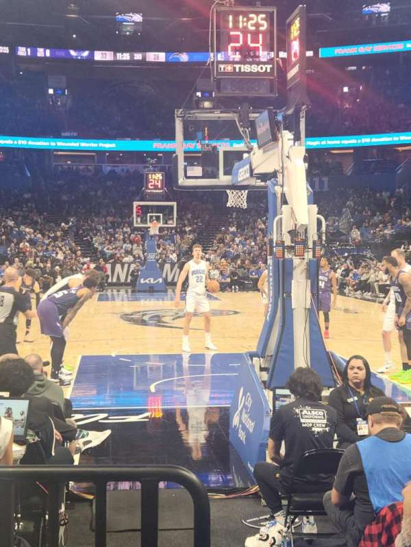 Kia Center, section: 101, row: C, seat: 8