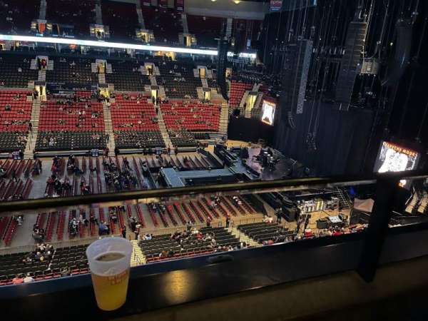 Moda Center, section: 318, row: A, seat: 4