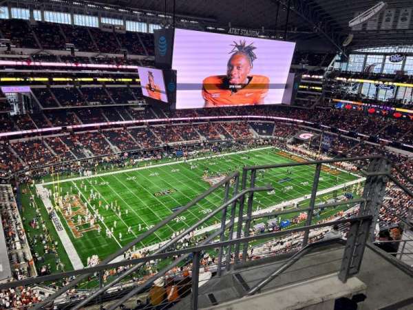 AT&T Stadium, section: 418, row: 10, seat: 4