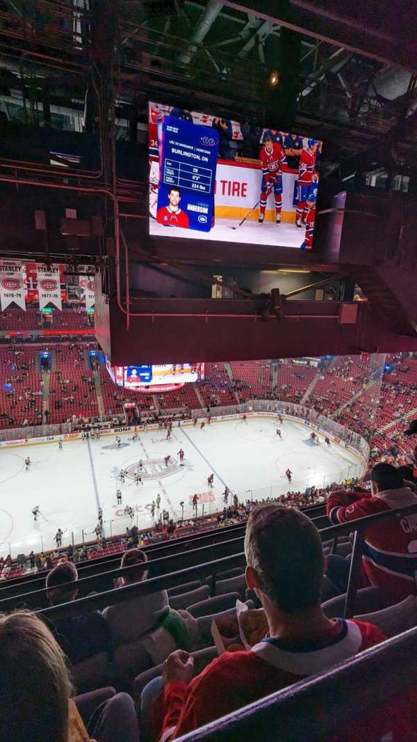 Centre Bell, section: 320, row: F, seat: 10