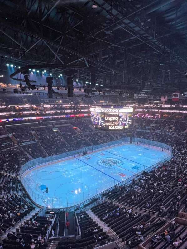 Crypto.com Arena, section: 305, row: 3, seat: 1