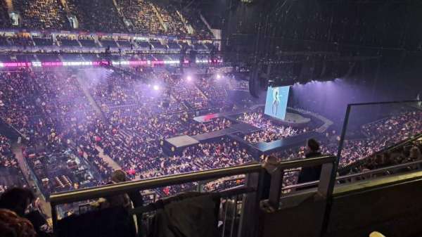 The O2, London, section: 417, row: H, seat: 845