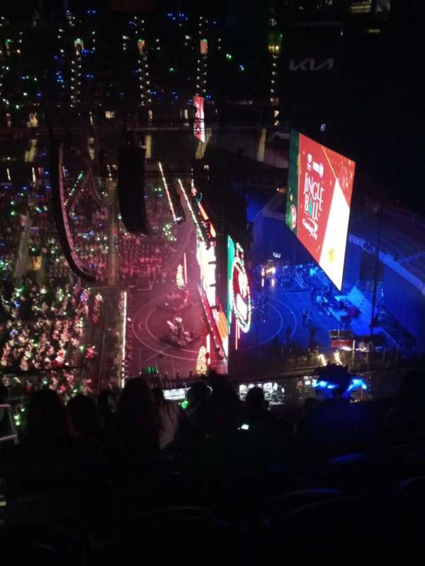 State Farm Arena, section: 207, row: G, seat: 8