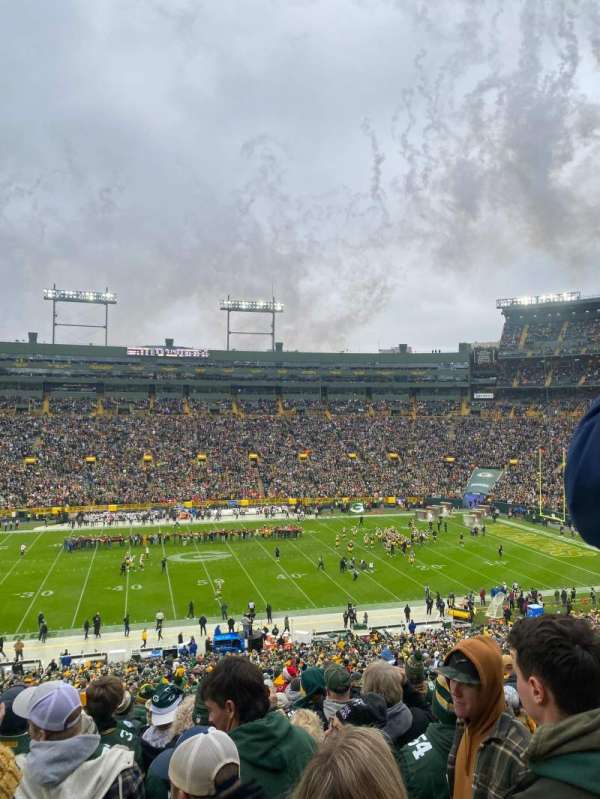 Lambeau Field, section: 324, row: 9, seat: 13