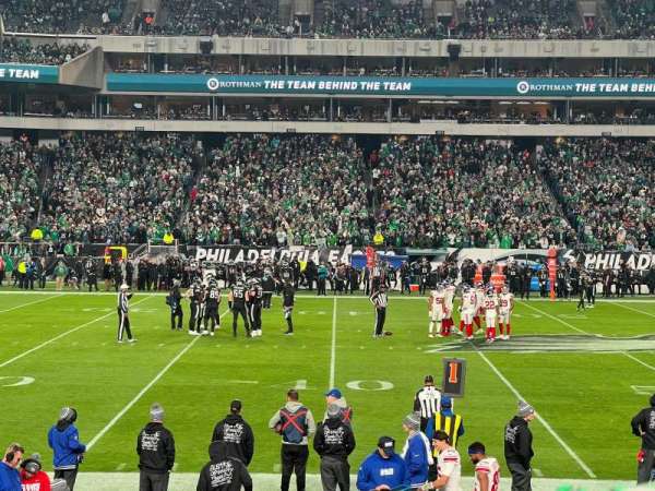 Lincoln Financial Field, section: 119, row: 9, seat: 4
