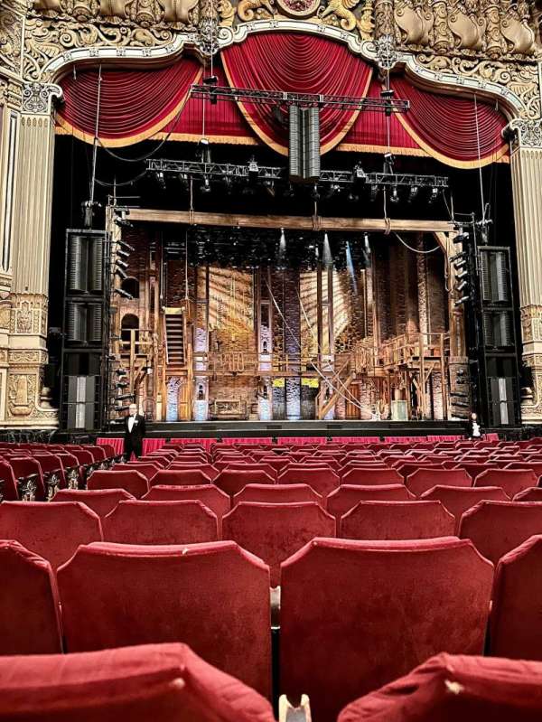 James M. Nederlander Theatre, section: Orchestra C, row: P, seat: 102