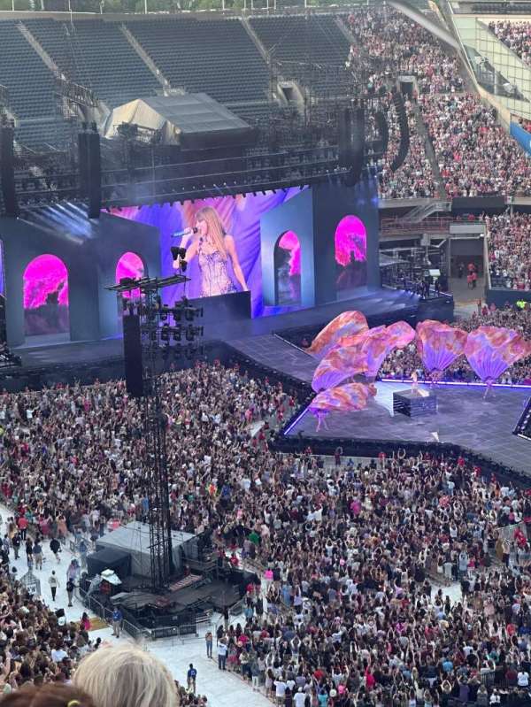 Soldier Field, section: 430, row: 34, seat: 19