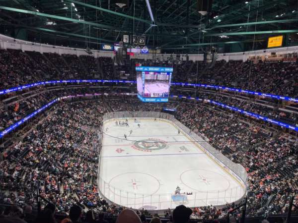 Honda Center, section: 402, row: K, seat: 6