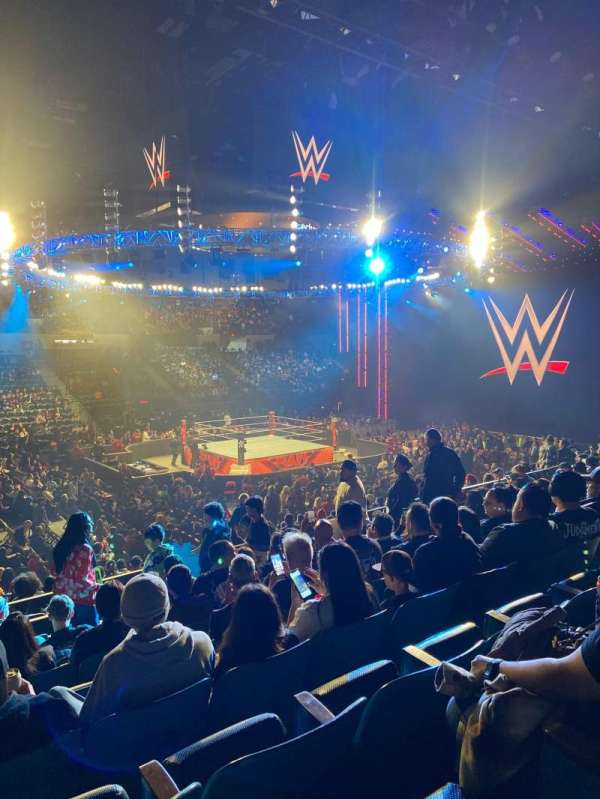 Pechanga Arena, section: Loge, row: 9, seat: 10