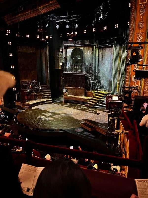 Walter Kerr Theatre, section: Mezzanine R, row: B, seat: 22