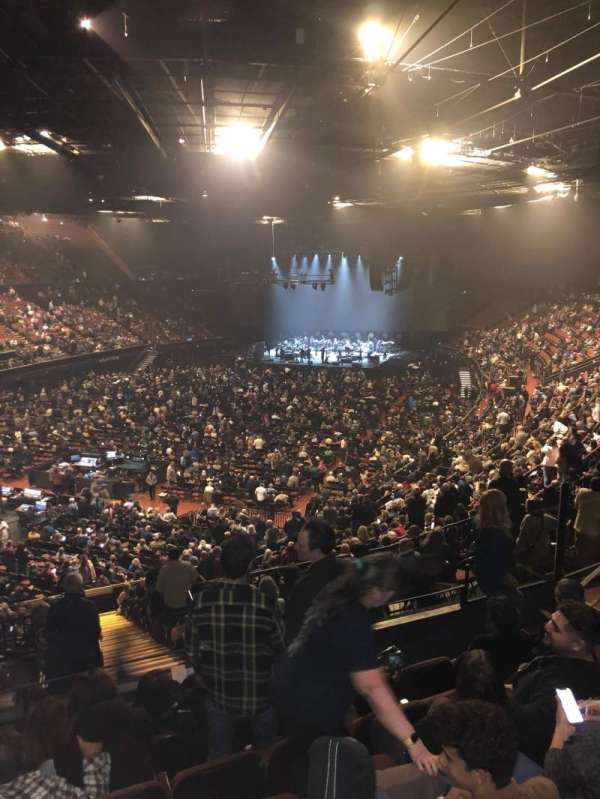 Kia Forum, section: 203, row: 6, seat: 7