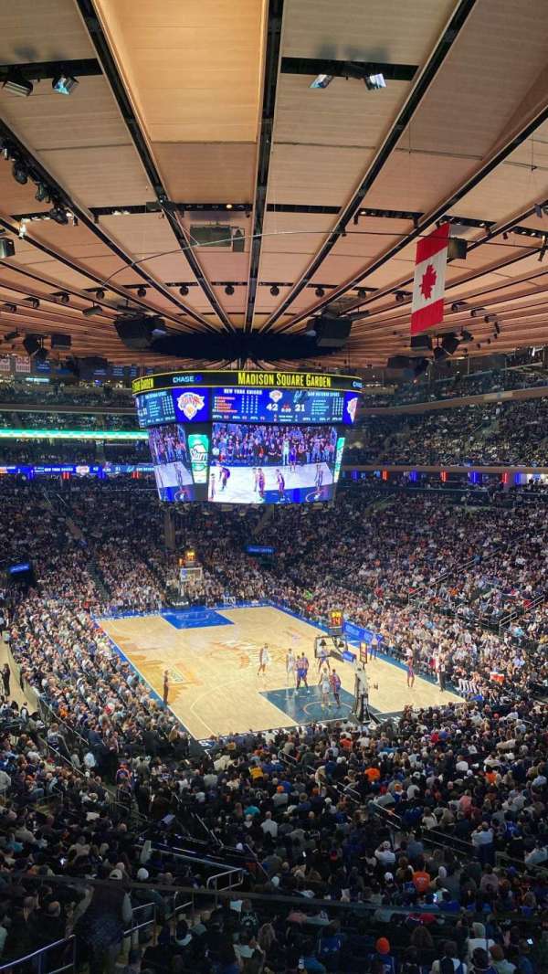 Madison Square Garden, section: 202, row: 1, seat: 12