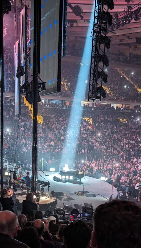 Madison Square Garden, section: 114, row: 15, seat: 11