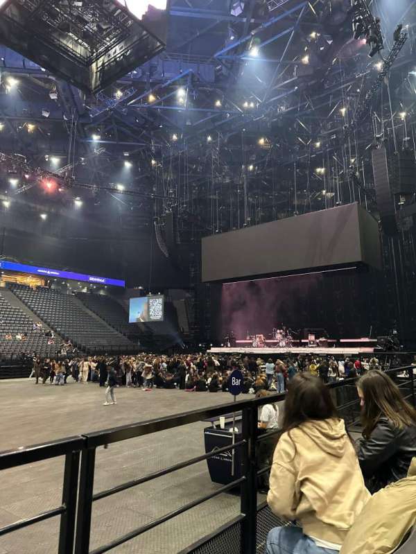 Accor Arena, section: Gradin E, row: 27, seat: 13