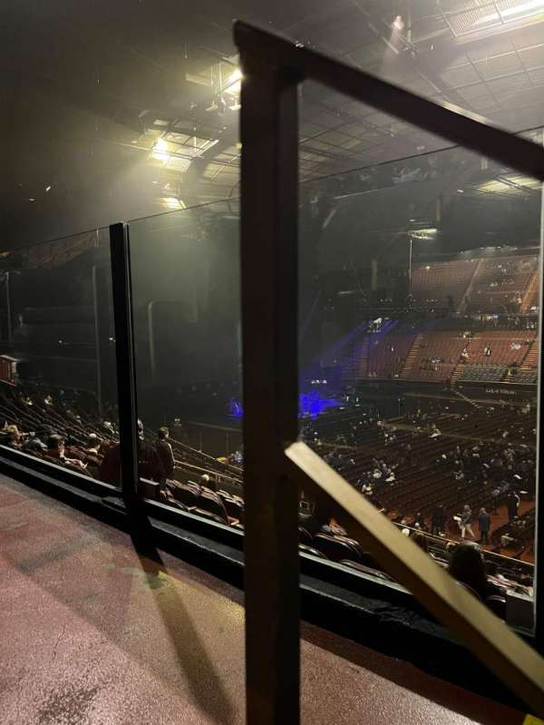 Kia Forum, section: 229, row: 2, seat: 1