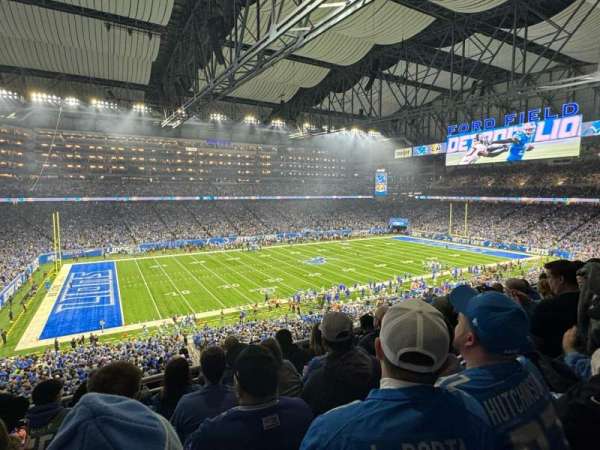 Ford Field, section: 227, row: 5, seat: 8