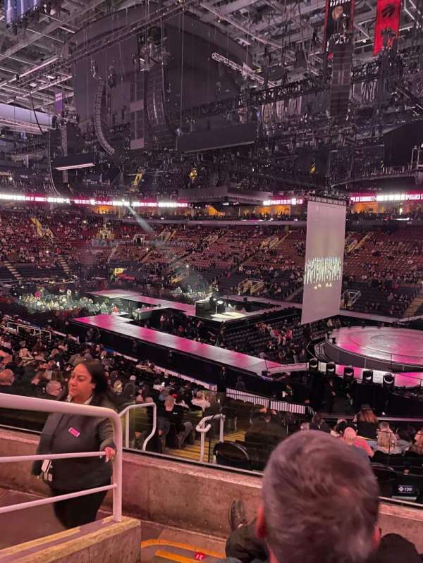 Scotiabank Arena, section: 116, row: 24, seat: 20