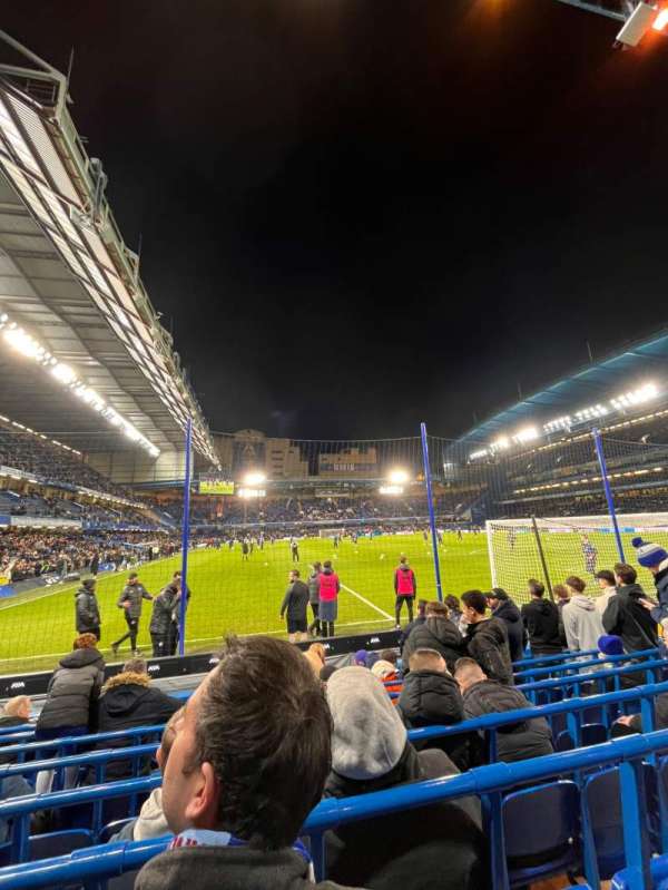Stamford Bridge, section: Matthew Harding Lower 14, row: J, seat: 132