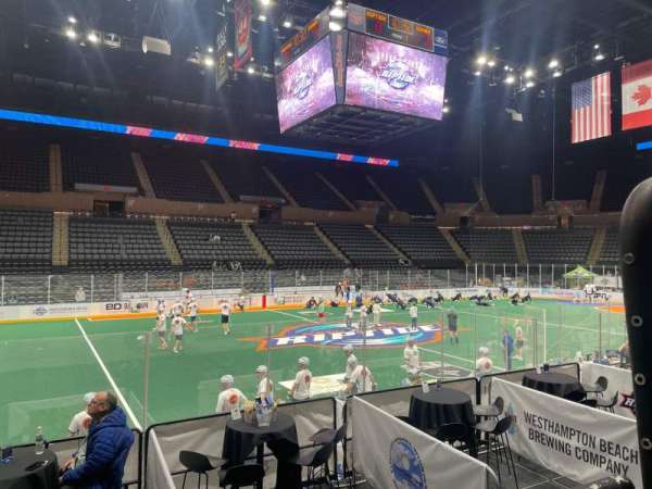 Nassau Veterans Memorial Coliseum, section: 105, row: 1, seat: 2