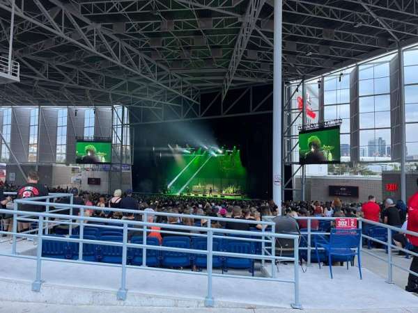 RBC Amphitheatre, section: 403, row: A, seat: 4