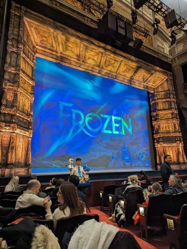 Theatre Royal Drury Lane, section: Stalls, row: H, seat: 37