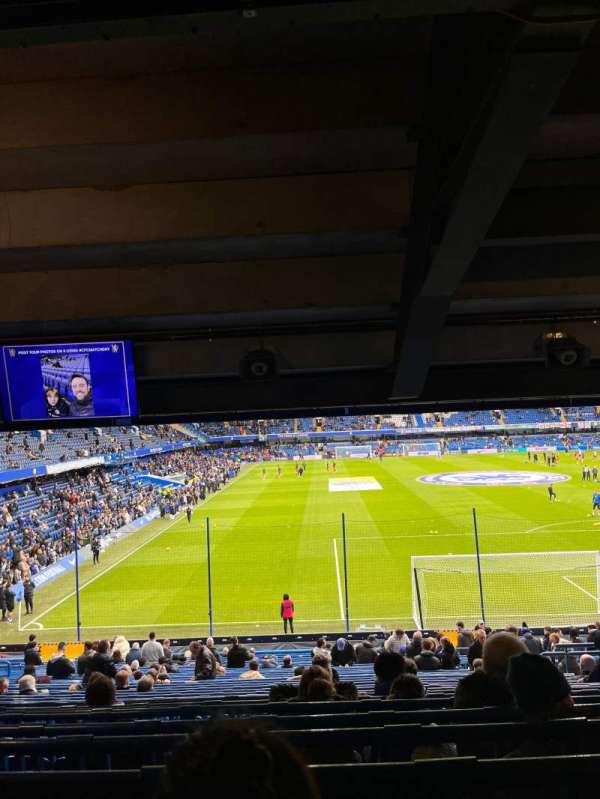 Stamford Bridge, section: Matthew Harding Lower 14, row: GG, seat: 126