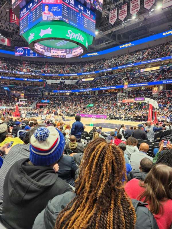 Capital One Arena, section: 113, row: E, seat: 9