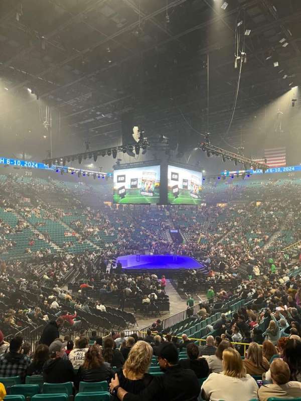 MGM Grand Garden Arena, section: 5, row: U, seat: 14